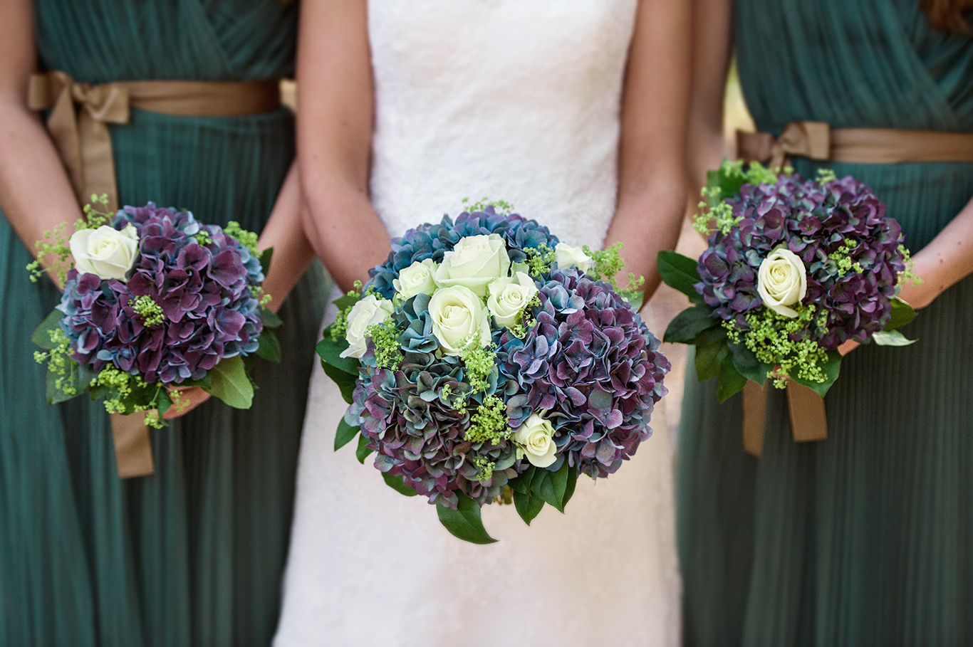 Vackra gröna och blålila toner » Bröllopsfotograf Skåne, Wedding ...